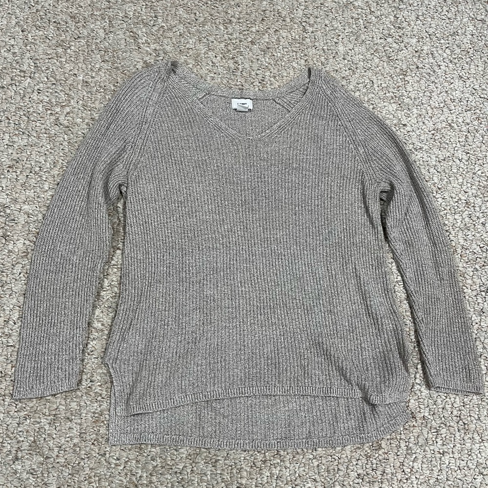Old Navy Women’s Size L Sweater